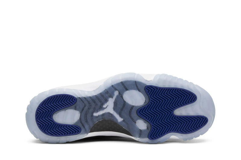 Air Jordan 11 Retro 'Space Jam' 2016
